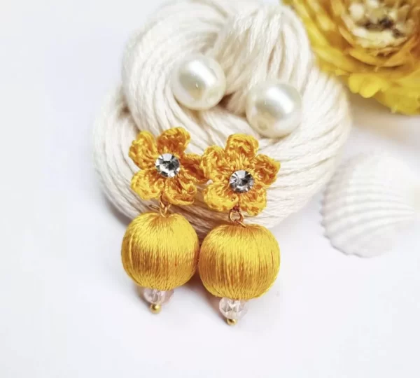 Handmade silk thread flower with bead earring 1