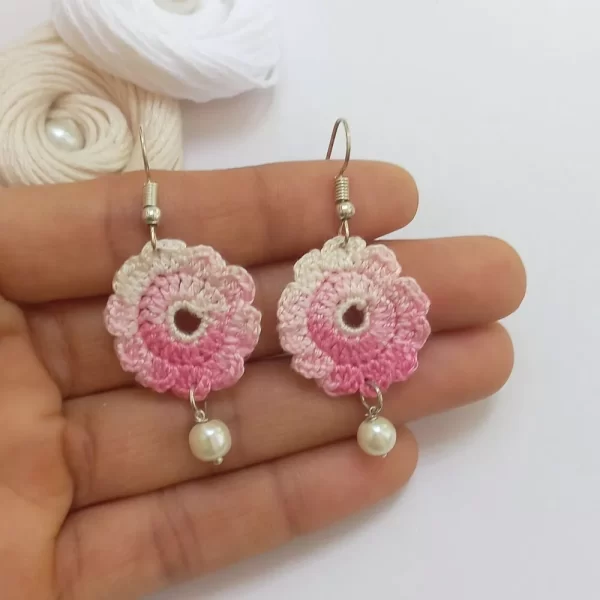 Pearl handmade crochet earrings 1